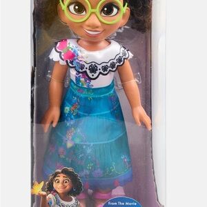 NEW IN BOX Disney Encanto Mirabel Doll with Colorful Dress